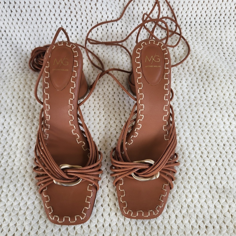 Sz 9 Antonio Melani x M.G. Style - The Basic Strappy Block Heels Sandal - Picture 2 of 8